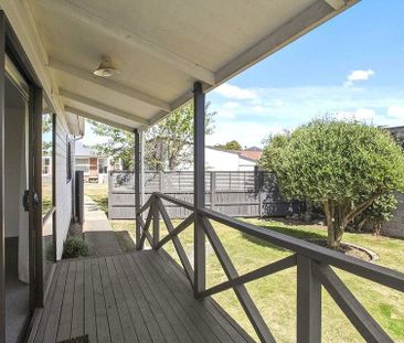 Warm & quiet, charming home + 22m2 storage - Photo 6