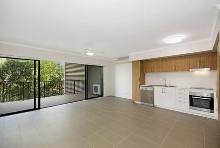 TRANQUIL LIVING IN THIS SPACIOUS AND MODERN 1 BEDROOM APARTMENT - Photo 2