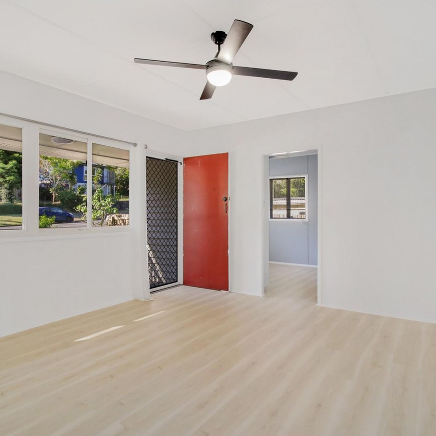 SPACIOUS HOME PERFECT FOR YOUR FAMILY! - Photo 1