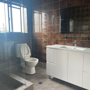 ONE BEDROOM IN SHARE HOUSE WITH BILLS INCLUDED - Photo 3