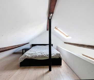 Appt meublé (+-40m²) 1ch en mezzanine / Quartier Européen. - Foto 1