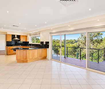 Spacious Family 4 bedroom home in the heart of Mt Colah - Photo 1