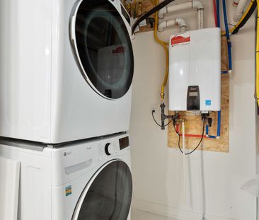 For Lease - 53 alameda Avenue Unit# Main, Toronto, Ontario - Photo 2