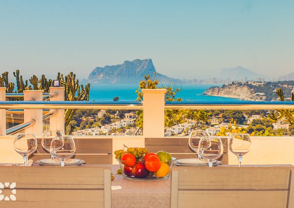 Rent villa SCARLETT