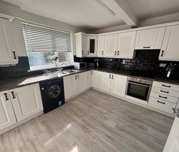 51 Highfield Drive, Belfast, BT13 3RN - Photo 3