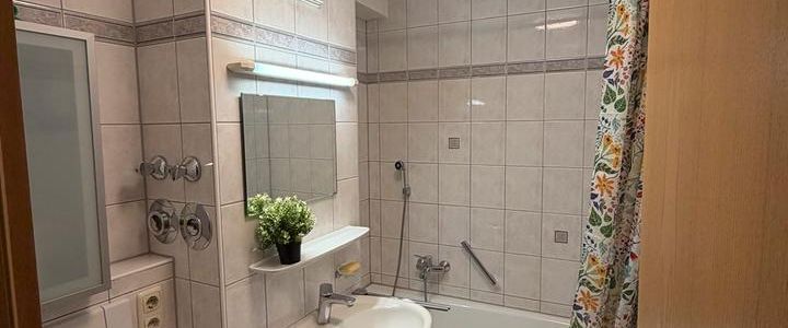 Einzimmerwohnung mit Gartenanteil in der Gartenstraße - Foto 1