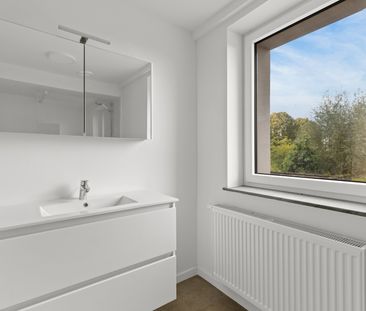 Volledig gerenoveerd appartement met dubbele garage in Ronse - Foto 6