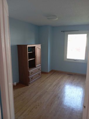 For Lease - 95 Fawndale Crescent Unit# Room 2, Toronto, Ontario - Photo 1