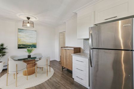 For Lease - 15 Carnation Avenue Unit# 2nd Level, Toronto, Ontario - Photo 4