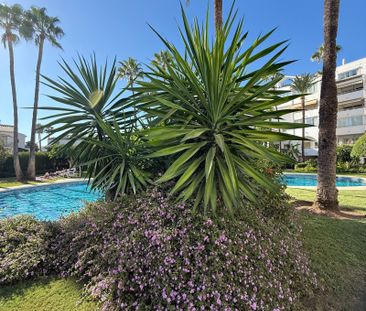 Ground Floor Apartment in Estepona - Photo 2