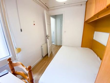 Carrer de València, Barcelona, Catalonia 08011 - Photo 3