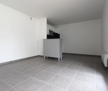 Location Appartement 2 pièces 47m² TOULOUSE 31400 - Photo 3