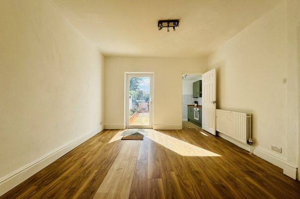 Spencer Road - Photo 1