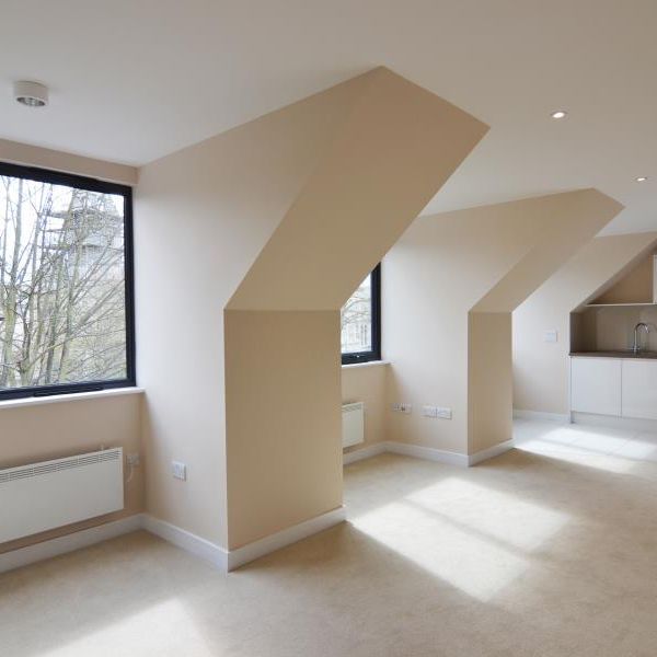 Studio to rent - Photo 1