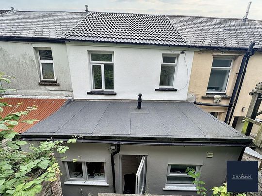 3 bedroom terraced house to rent - Photo 1