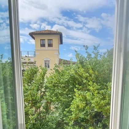 Parioli-Piazza delle Muse: Restored 3 bedroom, 3 Bath, spacious living, kitchen, balcony, near park, master bed & 2 single bedrooms. Ref 1045 - Photo 3
