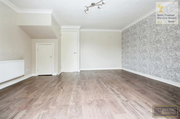 MOPSIES ROAD, BASILDON - Photo 1
