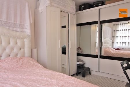 Unieke kans! recente en moderne 2-slaapkamer appartement in Brussel-centrum - Photo 5