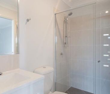 2/35 Awoonga Crescent, Morayfield QLD 4506 - House For Rent | Domain - Photo 1