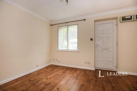 1 bedroom house to rent - Photo 2