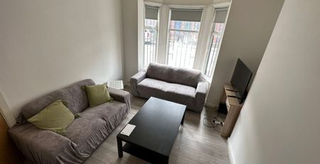 Archery Terrace, Leeds, LS2 9AT - Photo 2