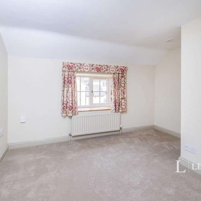 3 bedroom terraced house to rent - Photo 1