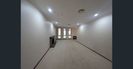 Family Comfort Meets Prime Location - Photo 2