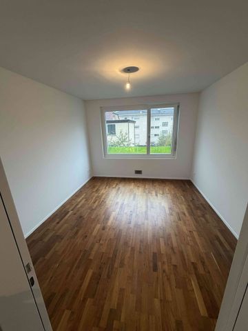 5.5 Zimmer, 135 m², 2. Stock - Photo 2