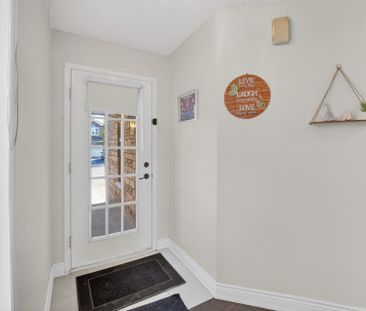 For Lease - 271 Pressed Brick Drive, Brampton, Ontario - Photo 3