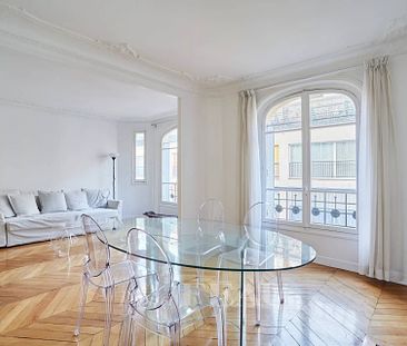 Location appartement, Paris 16ème (75016), 3 pièces, 55.82 m², ref 84772836 - Photo 3