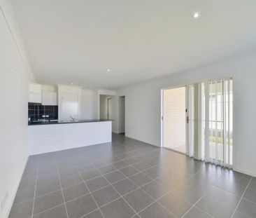 NORTH TAMWORTH - Modern Duplex for Lease - Photo 3