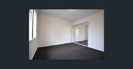 PERFECT POSITION IN GREENSBOROUGH - Photo 4