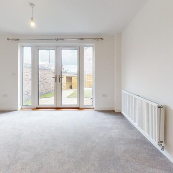 2 bedroom terraced house to rent - Photo 1