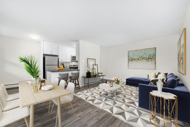 4500 Jane Street - Photo 1