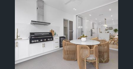 Brand New Luxury Family Home with Ducted Air-conditioning - Inspect Sat 2:30-2:45 - Photo 2