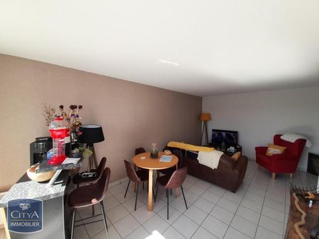 Location Appartement 2 pièces 50m² LAVAL 53000 - Photo 2