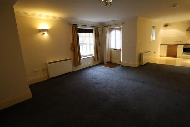 1 bedroom townhouse to rent - Photo 1
