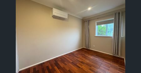 Furnished One Bedroom Studio For Rent - Photo 3