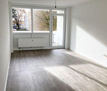 Gemütliche 2-Zimmer-Wohnung mit Tageslichtbad und Balkon - Foto 1