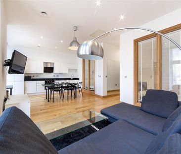 2 bed apartment to rent in Grainger Street, City Centre, NE1 - Photo 6