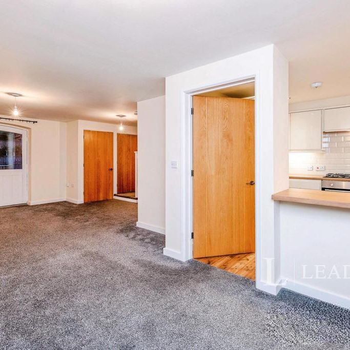 3 bedroom terraced house to rent - Photo 1