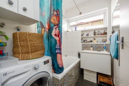 2/72 Rathmines Street, Fairfield - Photo 2