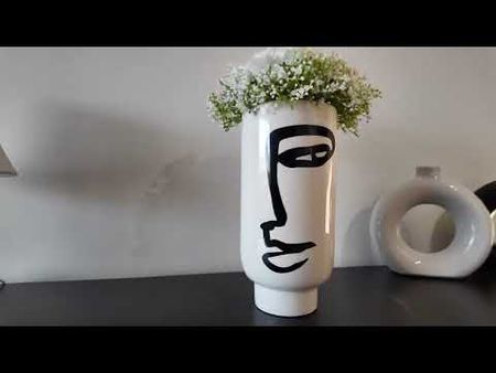 3 Bed Flat, Merevale House, HA9 - Photo 2