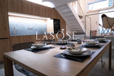 71m² Duplex to rent in El Poble-sec, Barcelona with optional garage - Photo 3