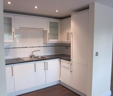 2 Bedroom Flat - Photo 1