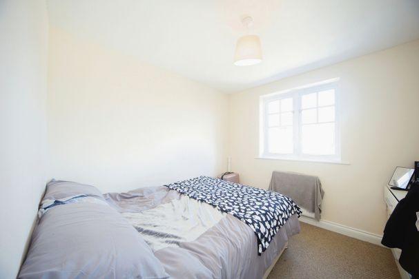 2 BEDROOM FLAT - GLENDINNING AVENUE, DT4 7QF, Weymouth - Photo 1