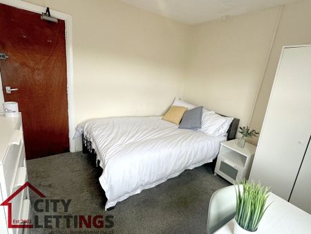 1 Bedroom Shared House - Photo 5