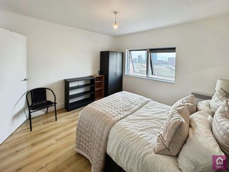 2 bedroom flat to rent - Photo 4