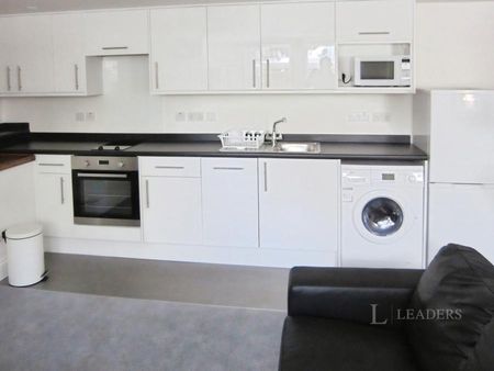apartment to rent Fitzwilliam Road, Cambridge, Cambridgeshire, CB2 - Photo 5