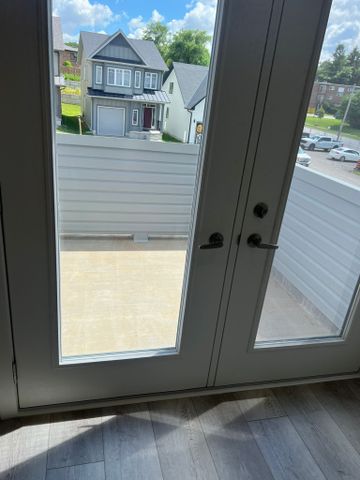 For Lease - 990 Deveron Crescent Unit# 3, London South, Ontario - Photo 2